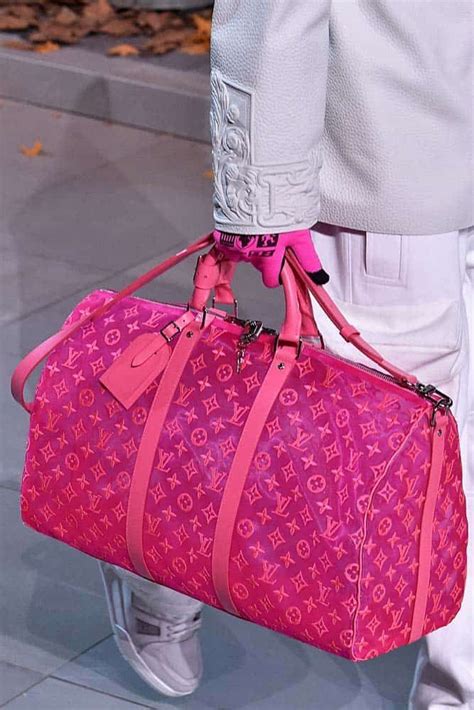 louis vuitton duffle bag pink.